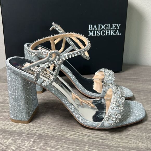 Badgley Mischka Tanisha Block Heel Sandal heels shoes - Picture 3 of 10